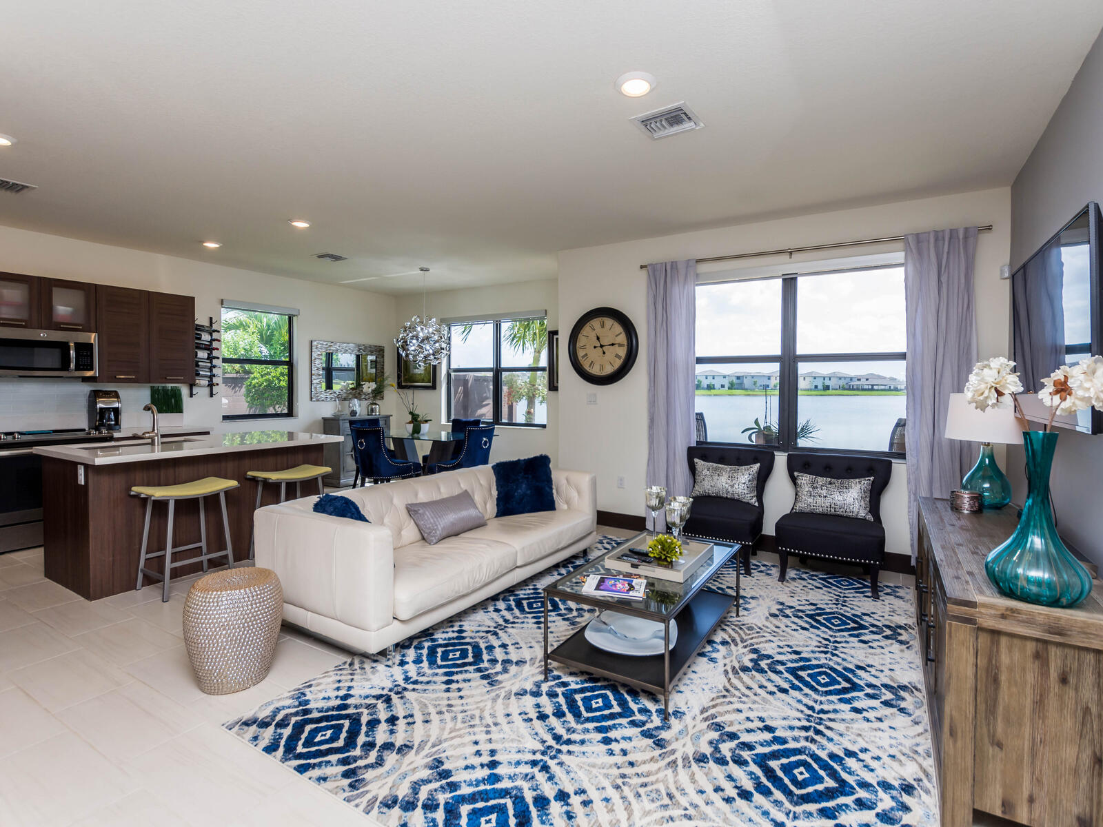 MBG Makes Record Sale in Miami Lakes • Justin Trujillo, Listing Agent